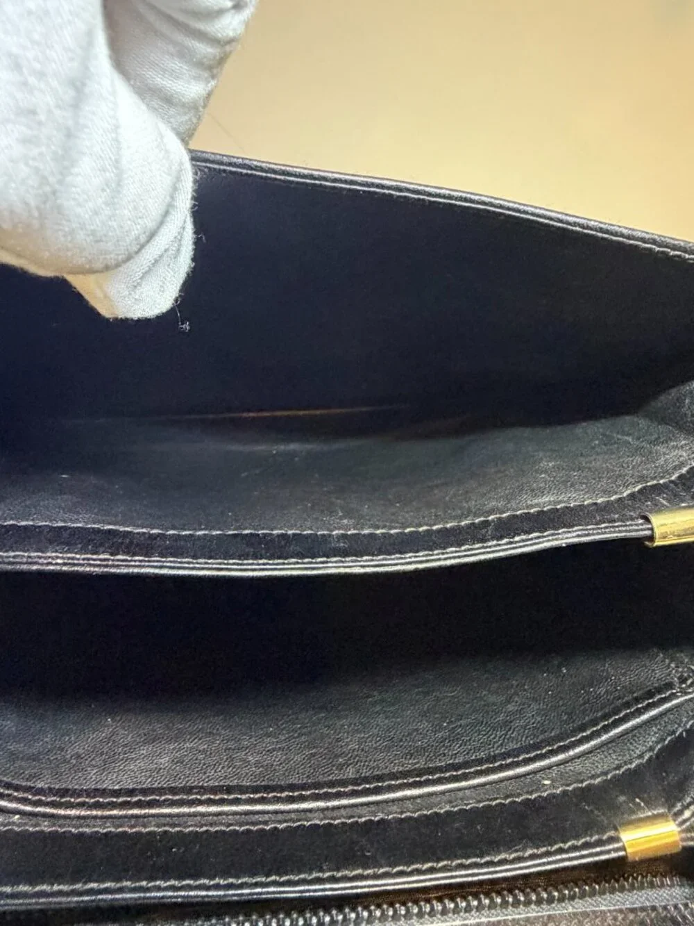 Vintage Gucci Black Box Calf Leather Saddle Shoulder Bag